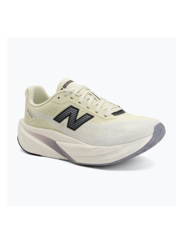 Дамски обувки за бягане New Balance FuelCell Rebel V5 pistachio butter/sea salt