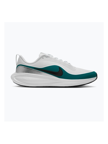 Мъжки обувки за бягане  Nike Revolution 8 Utility off white/bright spruce/black