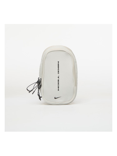 Чанта Nike Commute Nike Tech Crossbody Bag 1L Light Bone/ Light Bone/ Black 1 l