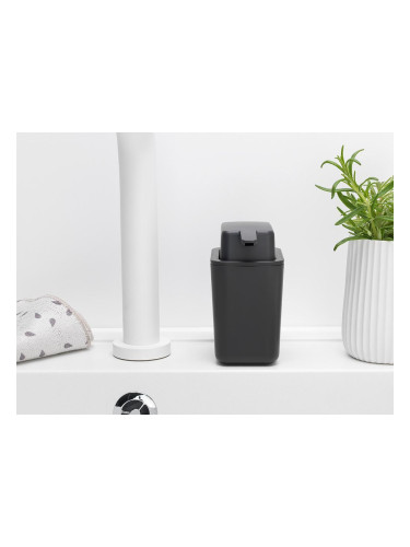 Дозатор за течен сапун Brabantia SinkSide Dark Grey