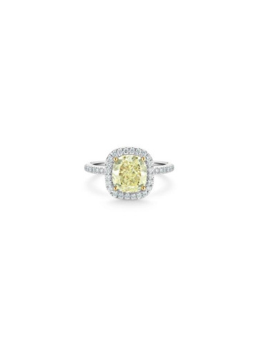 Годежен пръстен с Fancy Yellow 3.34ct. диамант и странични брилянти GIA сертификат