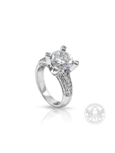 Бутиков дамски пръстен с брилянти и централен диамант 2.20 ct.