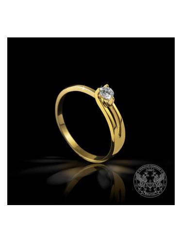 Невероятен годежен пръстен с диамант