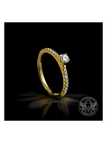 Годежен пръстен от жълто злато с диаманти
