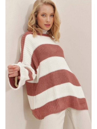 Дамски пуловер в два цвята