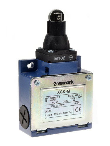 Краен изключвател, XCK-M102, DPST-NO+NC, 3A/240VAC, ролка