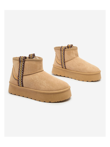 Resti Women's short boots a'la snow boots with ornament Erititta