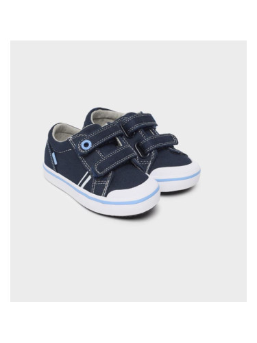 Бебешки гуменки в тъмносин цвят Mayoral