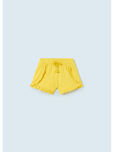 Бебешки трикотажни къси панталони в жълт цвят Mayoral