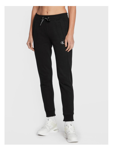 Calvin Klein Jeans Долнище анцуг Blend Fleece J20J212872 Черен Regular Fit