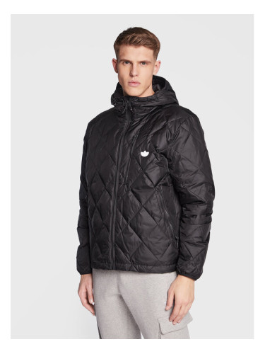 adidas Пухено яке Down Quilted Puffer HL9205 Черен Regular Fit