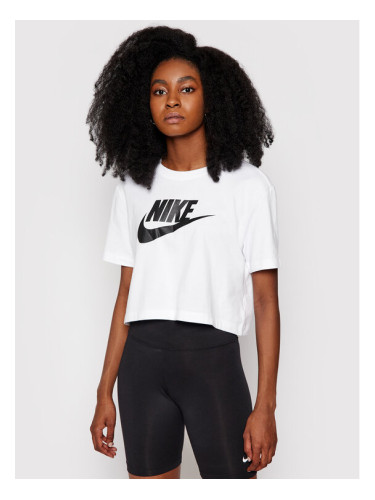 Nike Тишърт Sportswear Essential BV6175 Бял Loose Fit