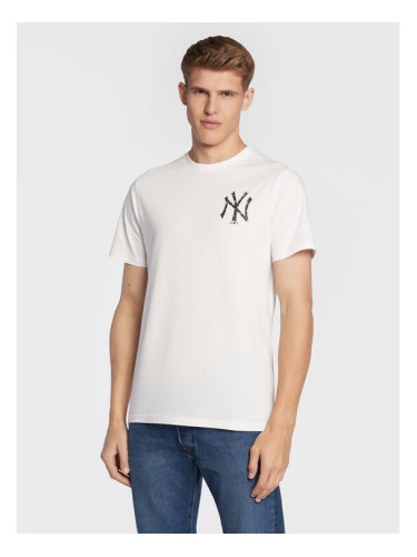 New Era Тишърт New York Yankees Logo Infill 60284710 Бял Regular Fit
