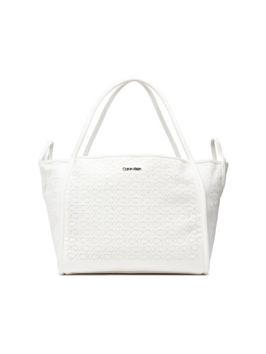 Calvin Klein Сак Calvin Resort Carry All Bag Mesh K60K609404 Бял