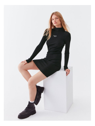 Calvin Klein Jeans Плетена рокля J20J220354 Черен Slim Fit
