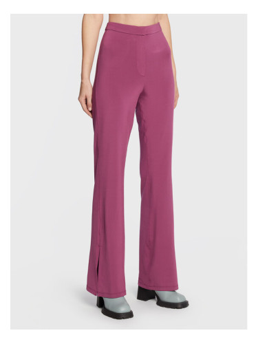 Remain Текстилни панталони Pants Shiny Slinky RM1776 Виолетов Regular Fit