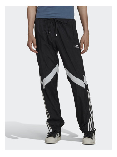 adidas Долнище анцуг Rekive HK7325 Черен Regular Fit