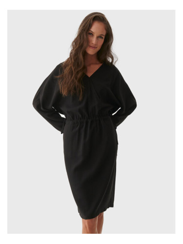 Tatuum Ежедневна рокля Konti T2221.194 Черен Regular Fit