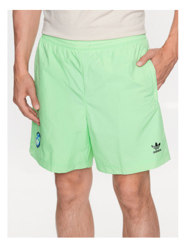 adidas Спортни шорти Happy Earth HI2964 Зелен Regular Fit