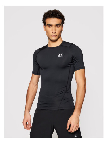Under Armour Тениска от техническо трико Ua HeatGear 1361518 Черен Slim Fit