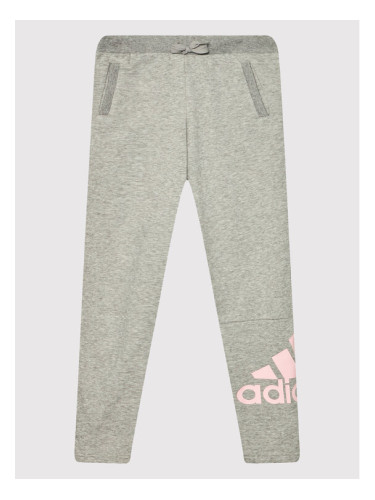 adidas Долнище анцуг GS4284 Сив Regular Fit