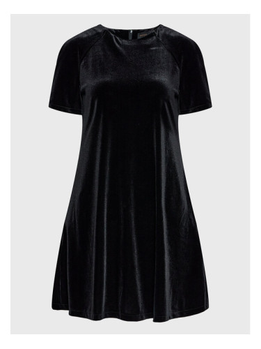 Undress Code Ежедневна рокля Wonderland 329 Черен Regular Fit