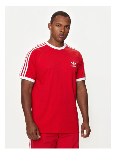 adidas Тишърт Adicolor Classics 3-Stripes T-Shirt IA4852 Червен Regular Fit