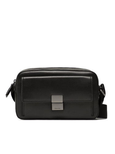 Мъжка чантичка Calvin Klein Iconic Hardware Camera Bag K50K510254 Черен