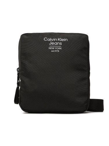 Мъжка чантичка Calvin Klein Jeans Sport Essentials Reporter18 Est K50K510100 Черен