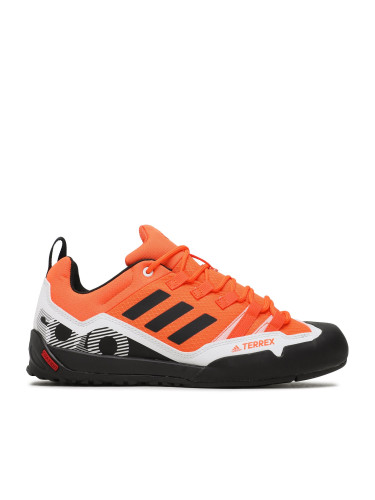 Туристически adidas Terrex Swift Solo Approach Shoes HR1302 Оранжев