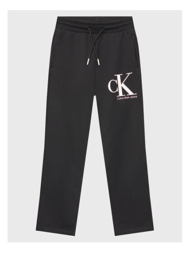 Calvin Klein Jeans Долнище анцуг Monogram IG0IG01985 Черен Regular Fit