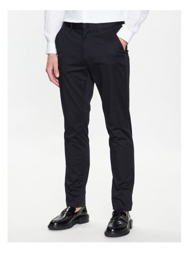 Calvin Klein Чино панталони K10K110963 Черен Slim Fit