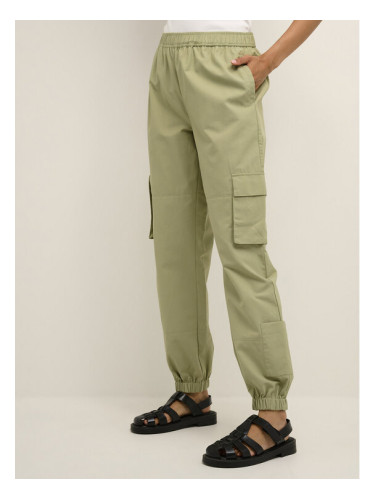 Karen by Simonsen Текстилни панталони Henley 10104316 Зелен Baggy Fit
