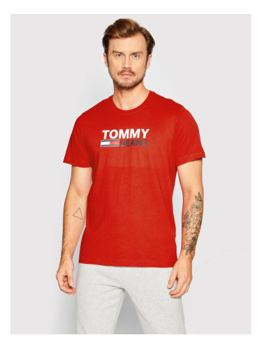 Tommy Jeans Тишърт Corp Logo DM0DM15379 Червен Regular Fit