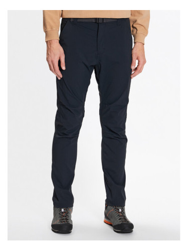 Wrangler Текстилни панталони Convertible Trail WA1E32B00 112132509 Черен Regular Fit