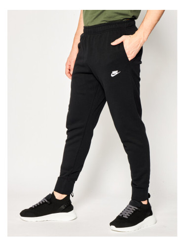 Nike Долнище анцуг Sportswear Club BV2679 Черен Standard Fit