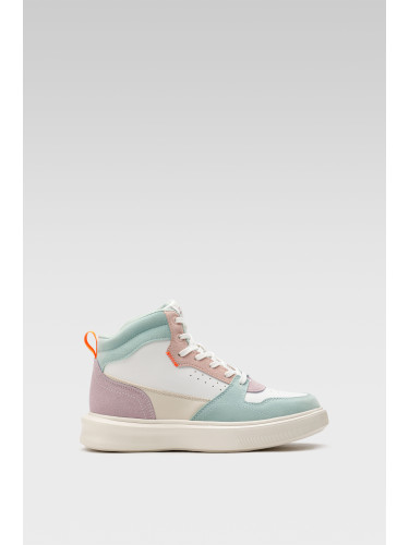 Спортни обувки Sprandi БЯЛ