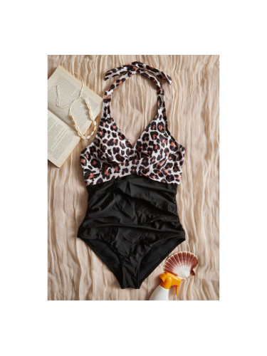 Цял бански костюм с щампован модел и  разкроени детайли Леопард