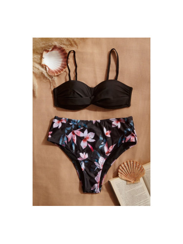 Бански бикини с топ без презрамки и бикини бразилиана с висока талия Розово