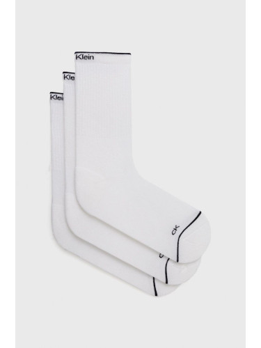 Чорапи Calvin Klein в бяло