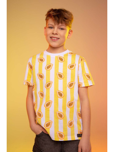 Детска памучна тениска Coccodrillo в жълто с десен