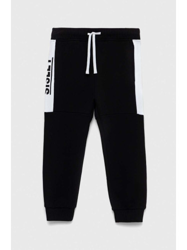 Детски спортен панталон Sisley в черно с десен