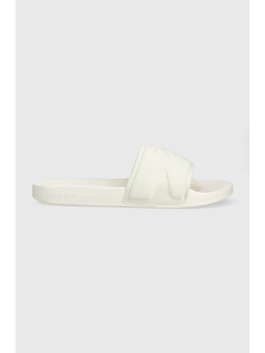 Чехли Calvin Klein Jeans SLIDE HIGH/LOW FREQUENCY в бяло YM0YM00661