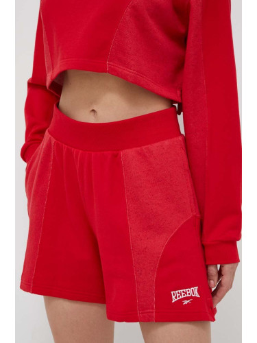 Памучен къс панталон Reebok Classic в червено с апликация с висока талия