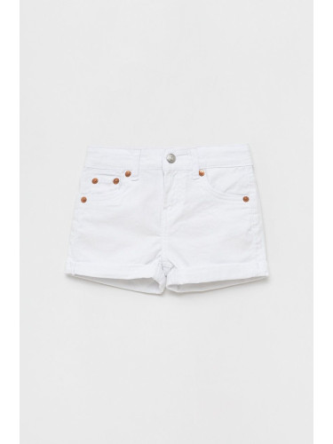 Детски дънков къс панталон Levi's в бяло с изчистен дизайн