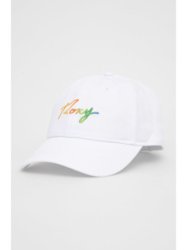 Памучна шапка Roxy в бяло с апликация