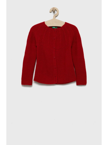 Детски пуловер с вълна United Colors of Benetton в червено от лека материя