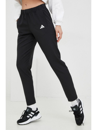 Панталон за трениране adidas Performance в черно с изчистен дизайн