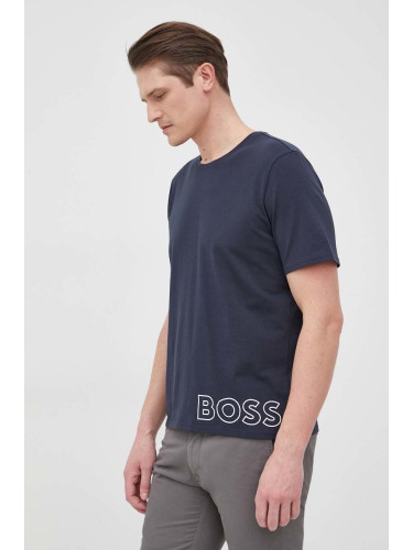 Тениска BOSS мъжки в тъмносиньо с принт