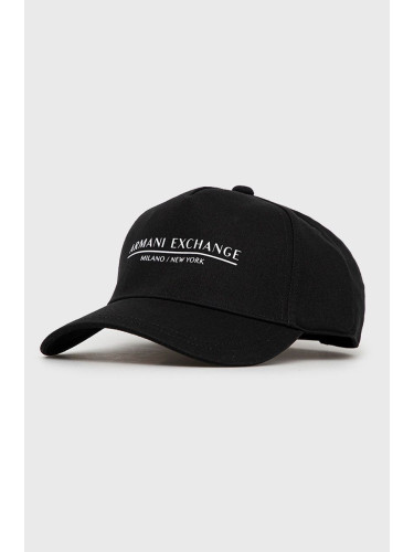 Памучна шапка Armani Exchange в черно с принт